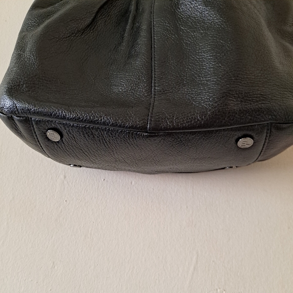 Elliott Lucca Black Leather Double Strap Medium Purse / Bag with Zip & Snap Lock - Picture 4 of 13